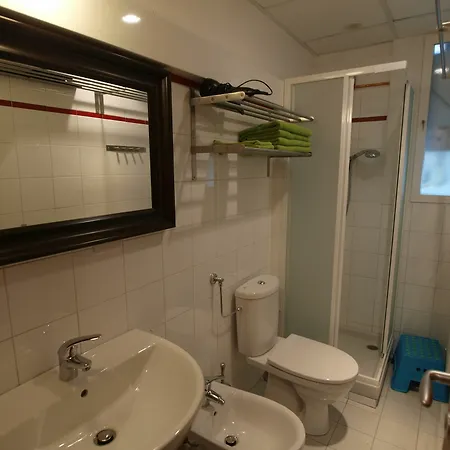 Andres Guest house 2*